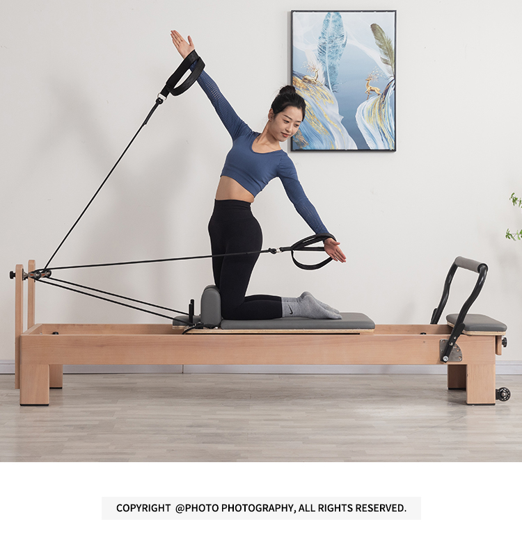 Maple wooden core pilates Reformer with inside footbar